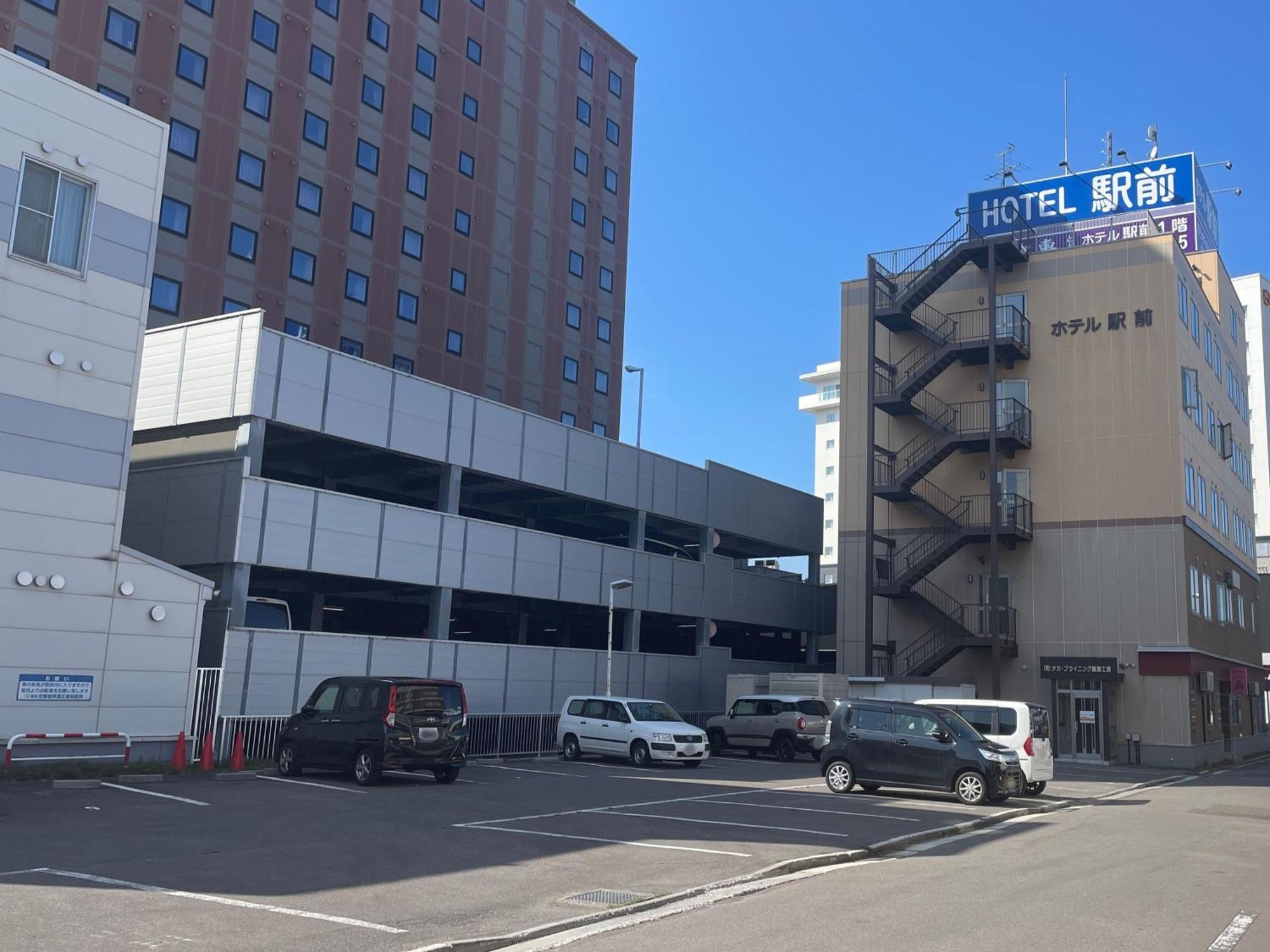 האקודאטה Business Hotel Ekimae מראה חיצוני תמונה