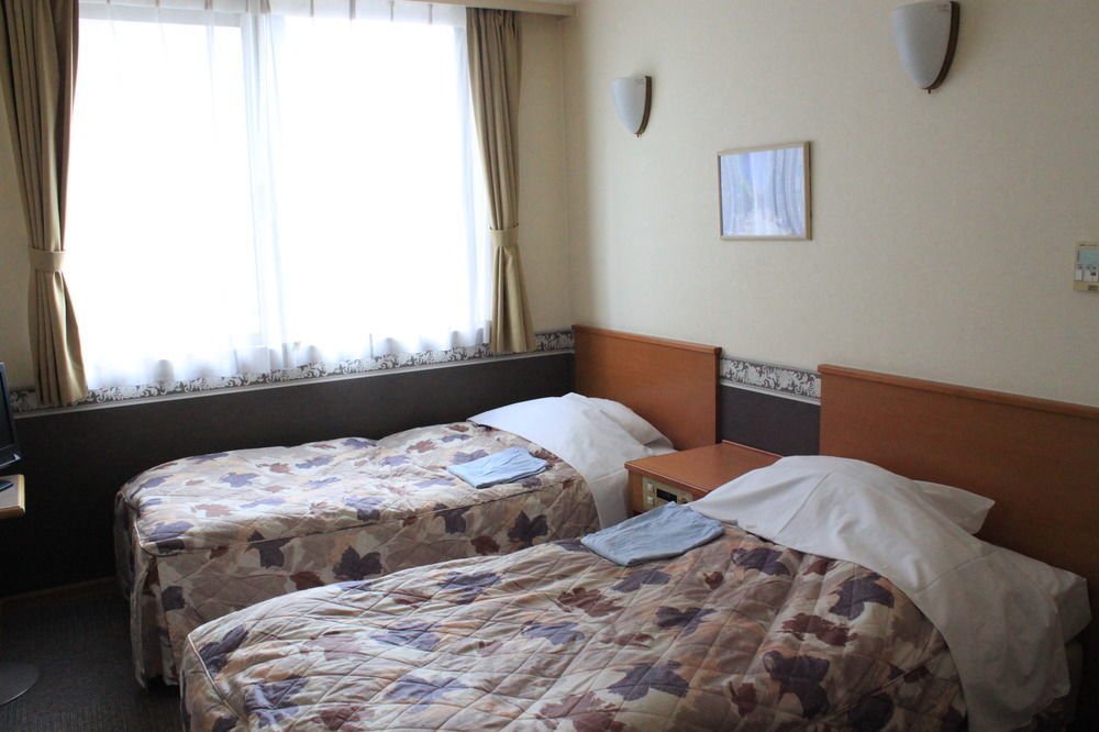האקודאטה Business Hotel Ekimae מראה חיצוני תמונה
