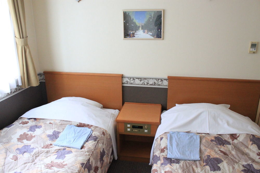 האקודאטה Business Hotel Ekimae מראה חיצוני תמונה