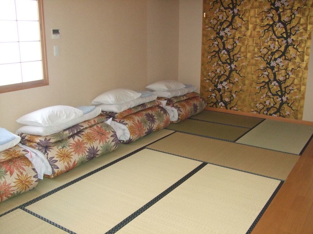 האקודאטה Business Hotel Ekimae מראה חיצוני תמונה