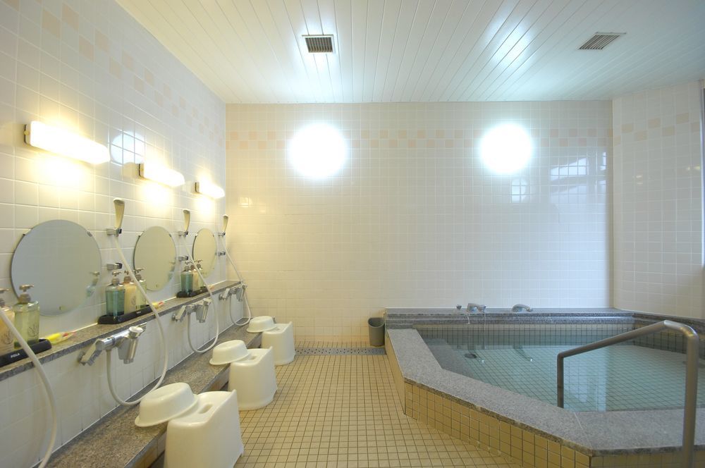 האקודאטה Business Hotel Ekimae מראה חיצוני תמונה